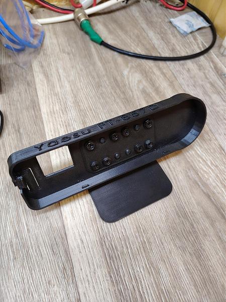 Продам Yaesu FT-857