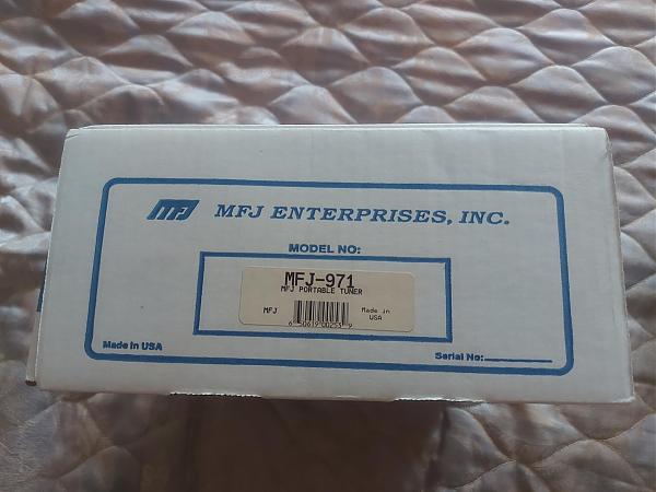 Продам Антенный тюнер MFJ-971