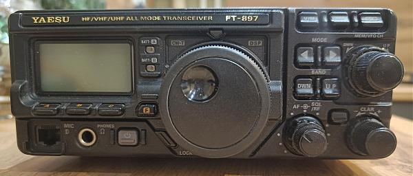 Продам Yaesu FT-897