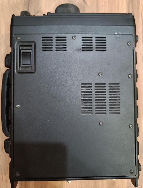 Продам Yaesu FT-897