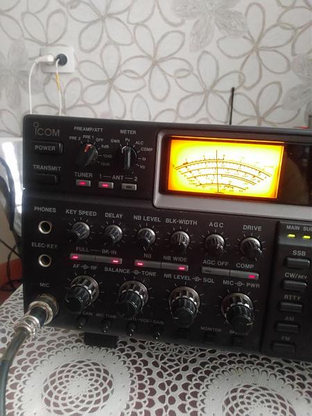 Продам Icom-775dxII