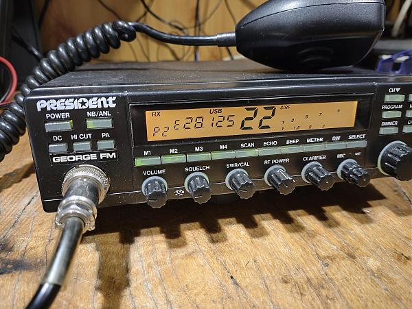 Продам Alinco DR-150E