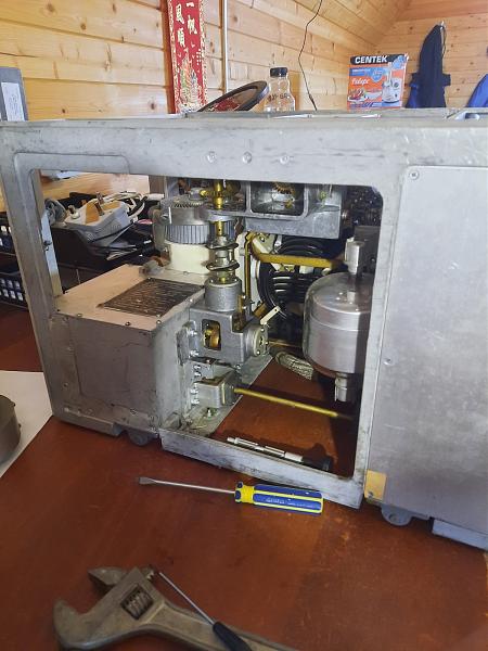 Продам УМ Р-140 без БМЗ с драйвером