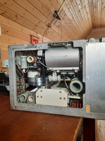 Продам УМ Р-140 без БМЗ с драйвером