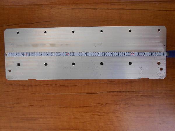 Продам Радиатор охлаждения 25х8х1,6см