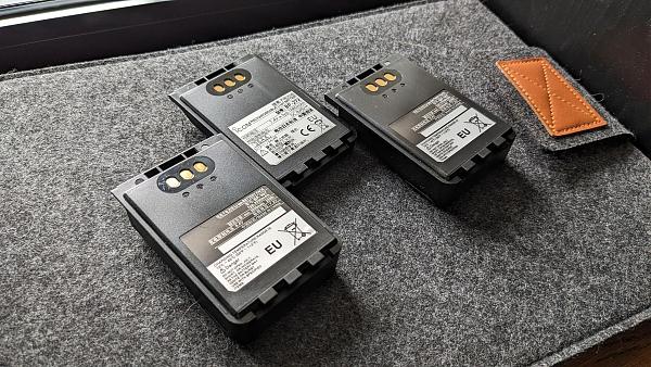 Продам Icom-705 + комплект