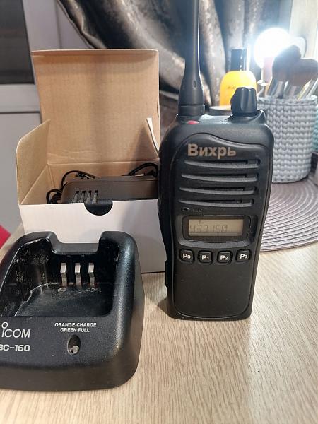 Продам Icom F-4022 UHF (Вихрь)