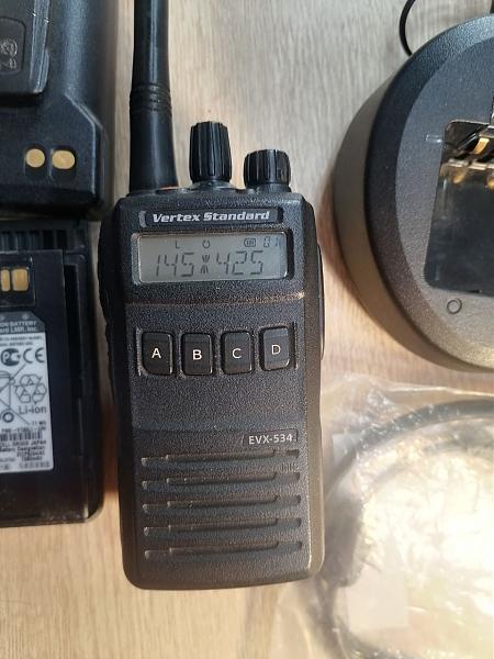 Продам Vertex EVX-234 VHF DMR