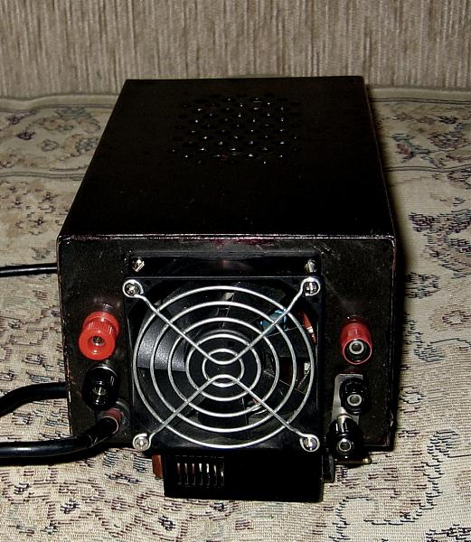 Продам БП 13.8в.(9.0-15.0в) 25а