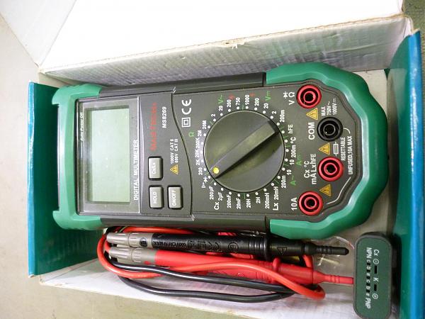 Продам Мультиметр Mastech MS8269