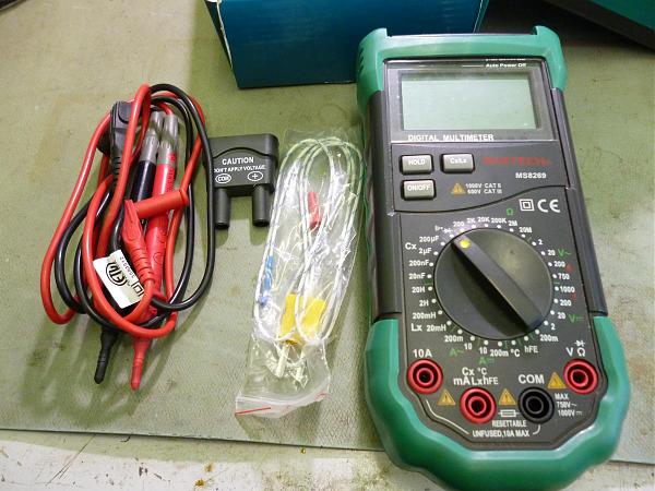 Продам Мультиметр Mastech MS8269