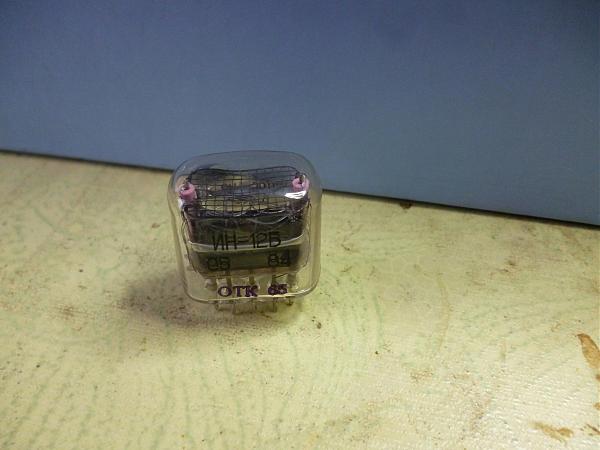 Продам Индикаторы газоразрядные и люминисцентные