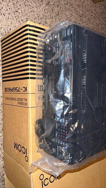 Продам Трансивер icom 756 pro 3
