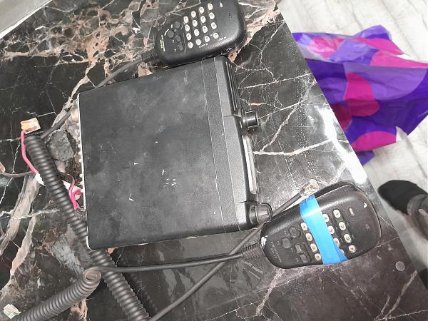 Продам yaesu ft 2600