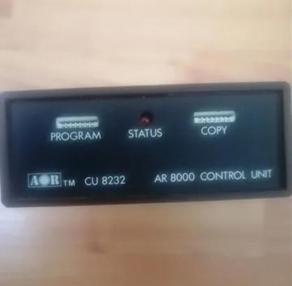 Продам Aor 8000 с допами