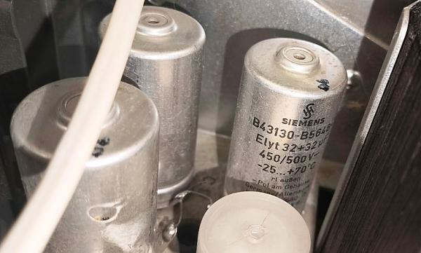 Продам EAG EA 057 пара усилителей