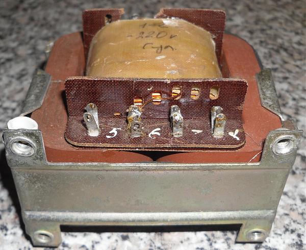 Продам Трaсформатoры силoвые 2