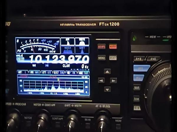 Продам Трансивер YAESU FTdx1200 + DVS-6, FH-2, FFT-1