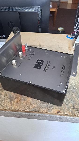 Продам Автоматический тюнер MFJ-927