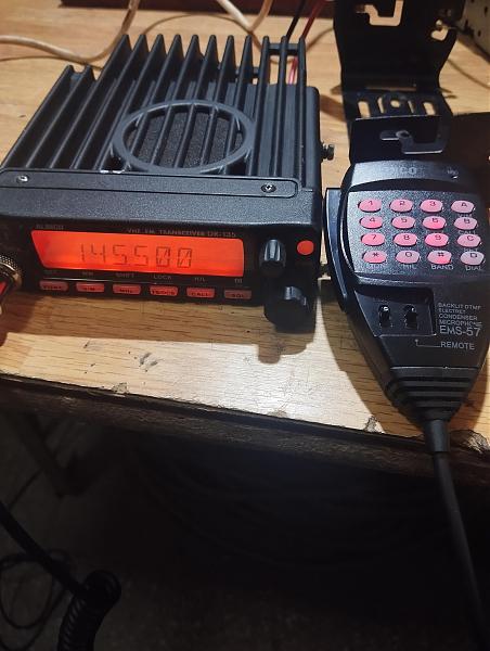 Продам Alinco DR 135T