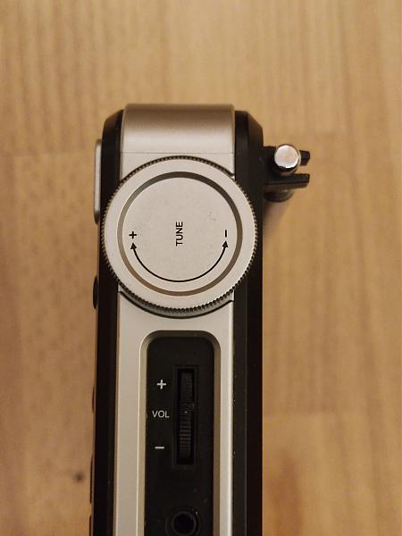 Продам радиоприёмник eton elite satellite