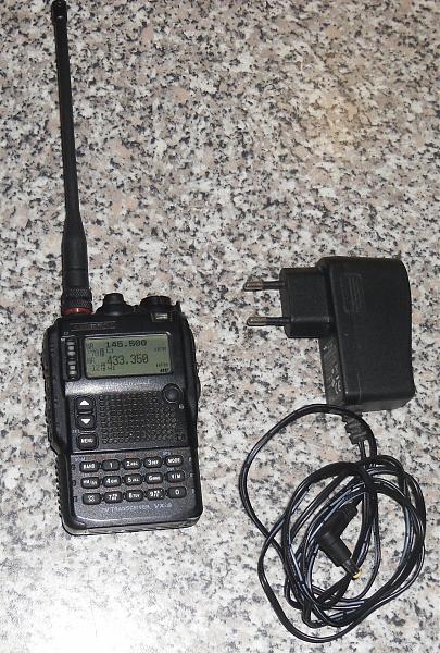 Продам Yаеsu vx-8gr