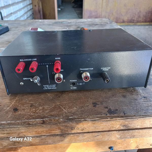 Продам Pучной антенный тюнер MFJ 934