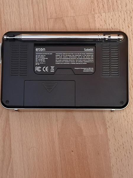 Продам Радиоприёмник Grundig satellit edition