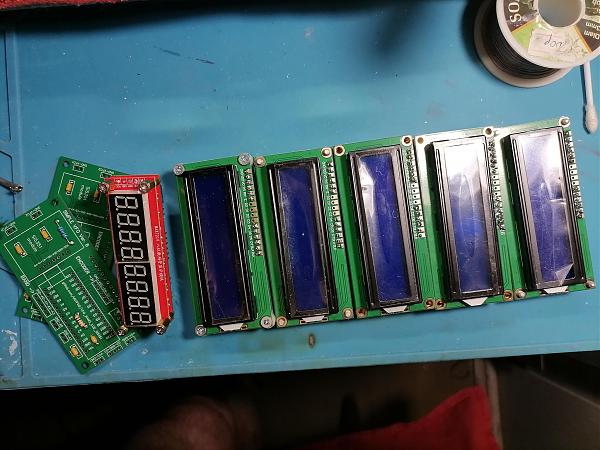 Продам Синтезатор частоты