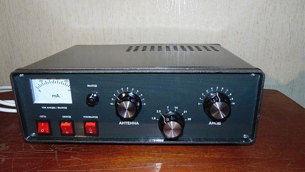 Продам Симпатичный (лаконичный) УМ КВ 4хГУ50 с ОС