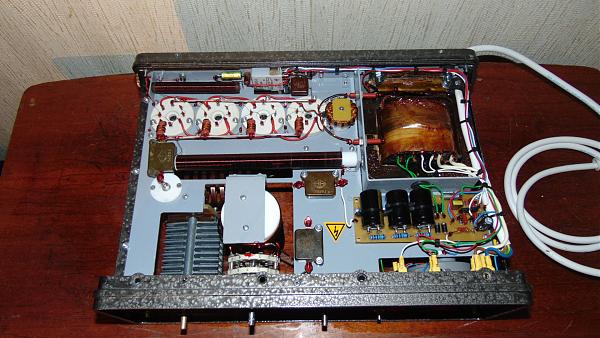 Продам Симпатичный (лаконичный) УМ КВ 4хГУ50 с ОС