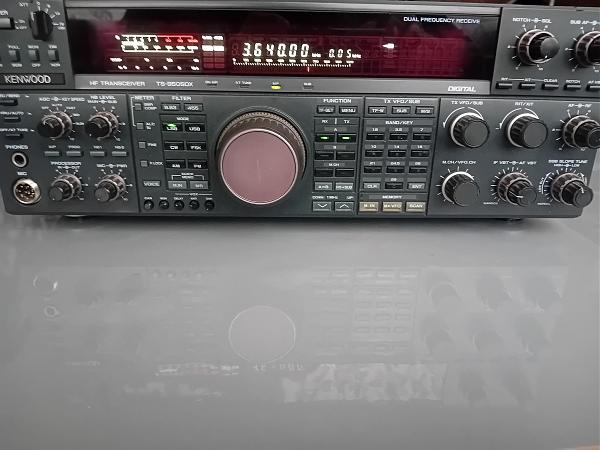 Продам Трансивер KENWOOD TS 950SDX