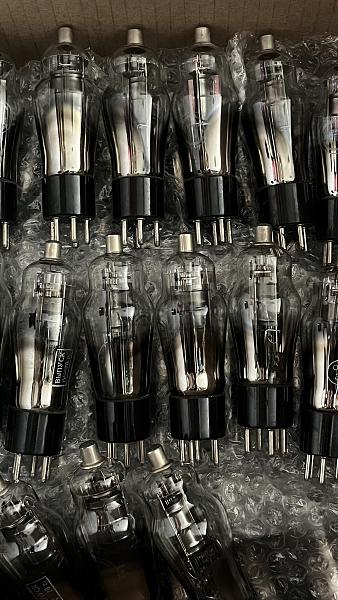 Продам Радиолампа 10п12с