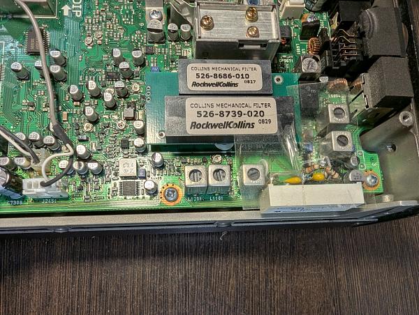 Продам Icom IC-703 с фильтрами