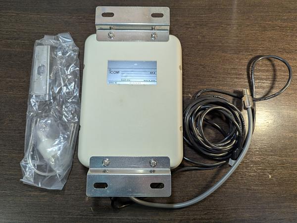 Продам Антенный тюнер Icom AH-4 в отличном состоянии