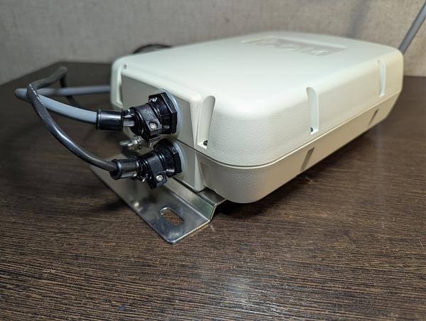 Продам Антенный тюнер Icom AH-4 в отличном состоянии