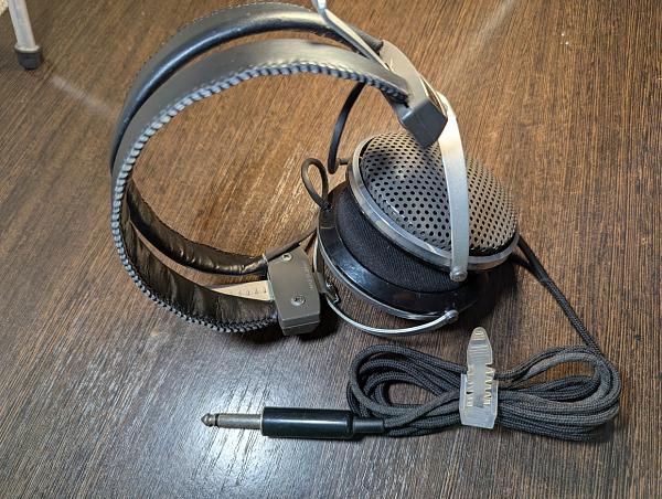 Продам Наушники Kenwood HS-5