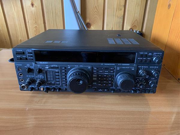Продам Трансивер FT-1000MP