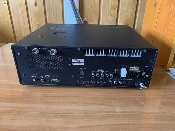 Продам Трансивер FT-1000MP