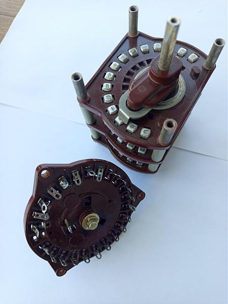 Продам Галетные переключатели