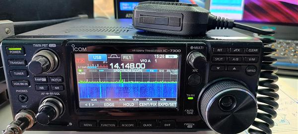 Продам Предлагается КВ трансивер