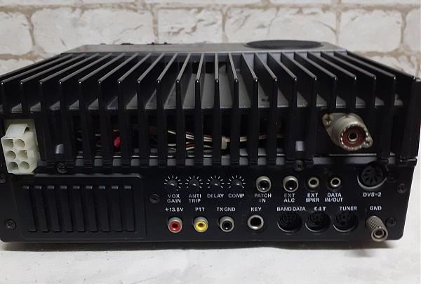Продам ft-850+ dvs-2