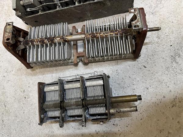 Продам Конденсаторы