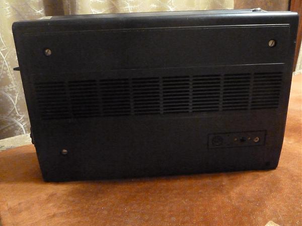 Продам ВЭФ Спидола 232 с FM