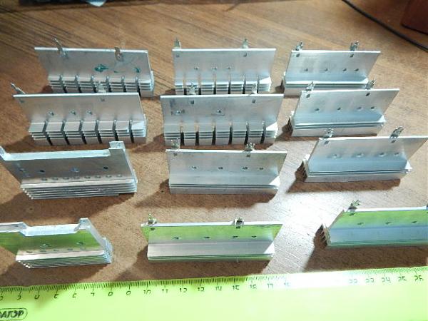 Продам Радиаторы охлаждения транзисторов (12 шт)