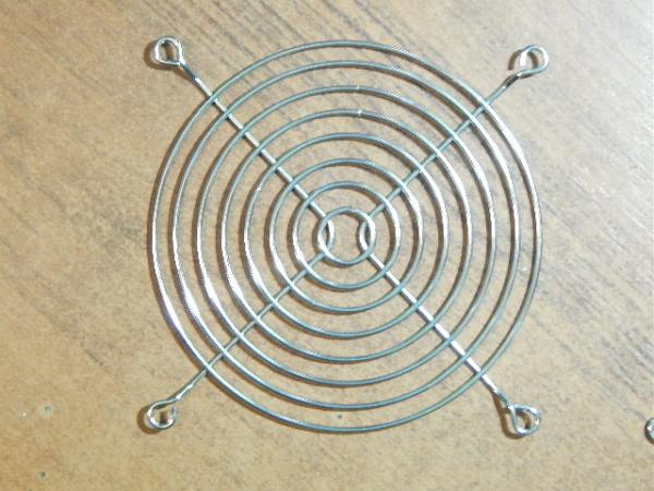 Продам Решётка защитная к вентилятору, хромированная