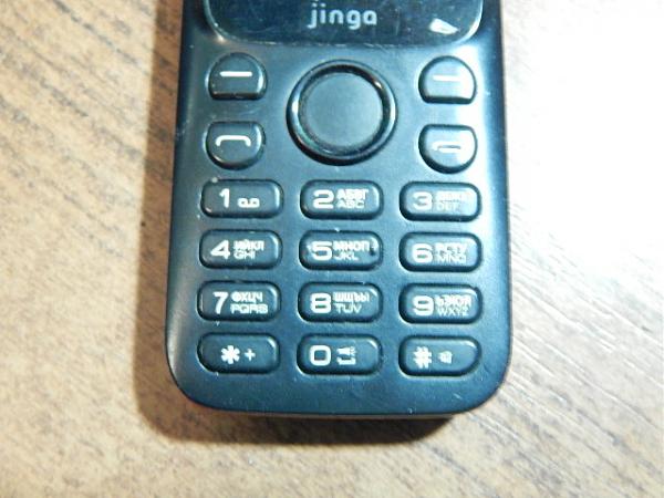 Продам Телефон сотовый jinga