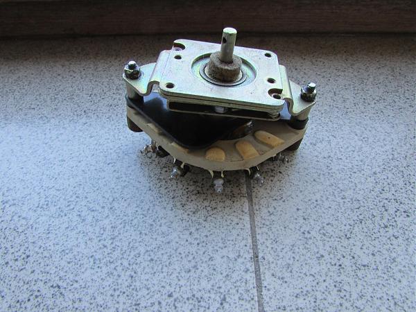 Продам галетный переключатель мощный