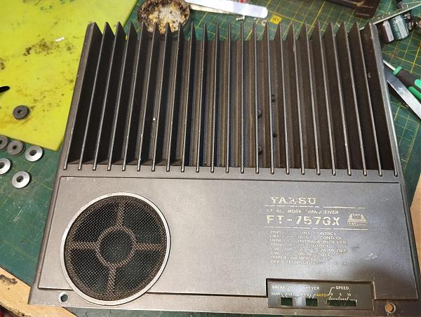 Продам Yaesu ft-757gx.остатки