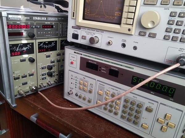 Продам ВЧ генератор АМ/ЧМ (внутр. и внешн.) до 520 МГц